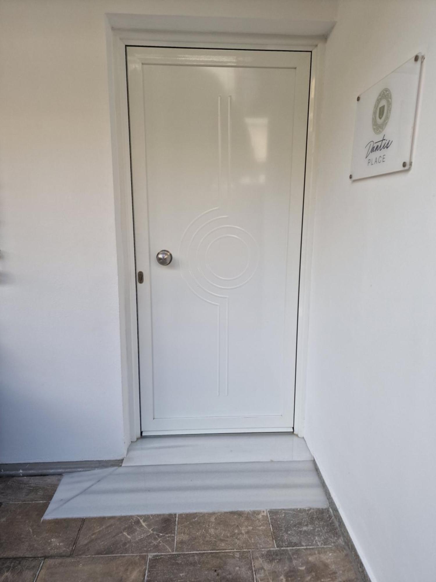 Apartment Dantis Place In Wheel Chair Accessible *